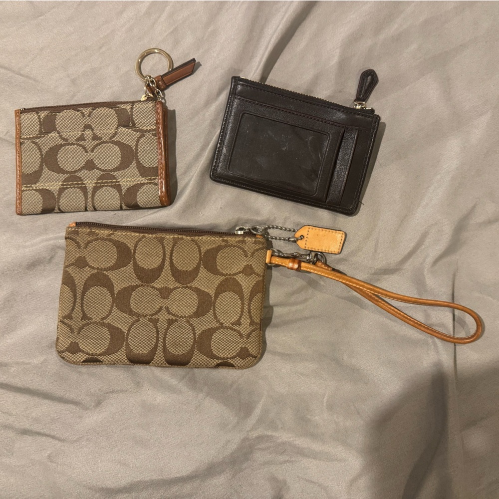 COACH classic βCβ BUNDLE! πππ - Picture 2 of 11